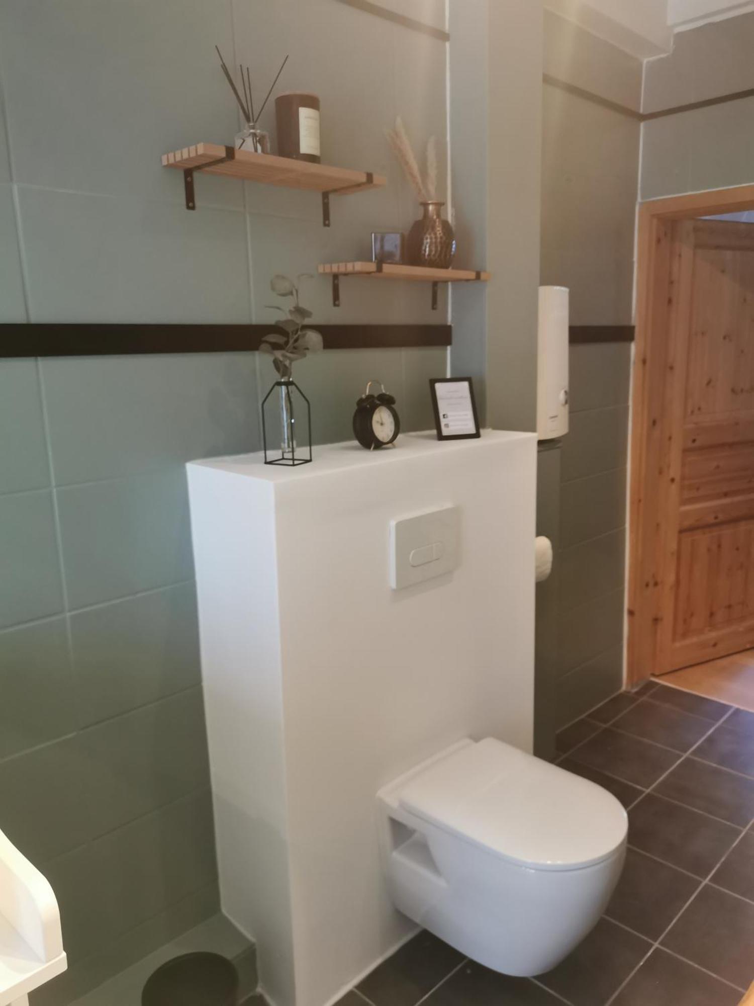 Ferienhaus Malu In Bremm Bagian luar foto